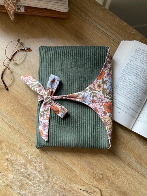 Pochette Kaki Brigitte Nude