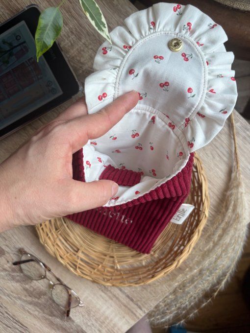 Pochette liseuse bordeaux cerise