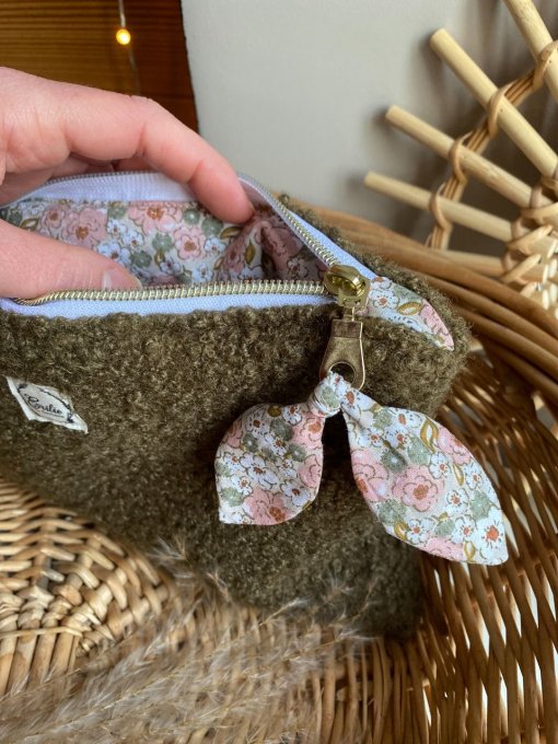 Trousse bouclette kaki