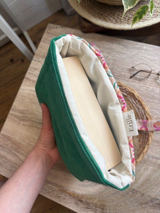 Pochette à livre basilic suri