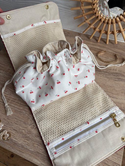 Pochon Elena Taille M - Velours Bordeaux cerises