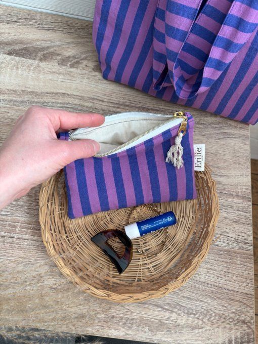 Petite pochette plate