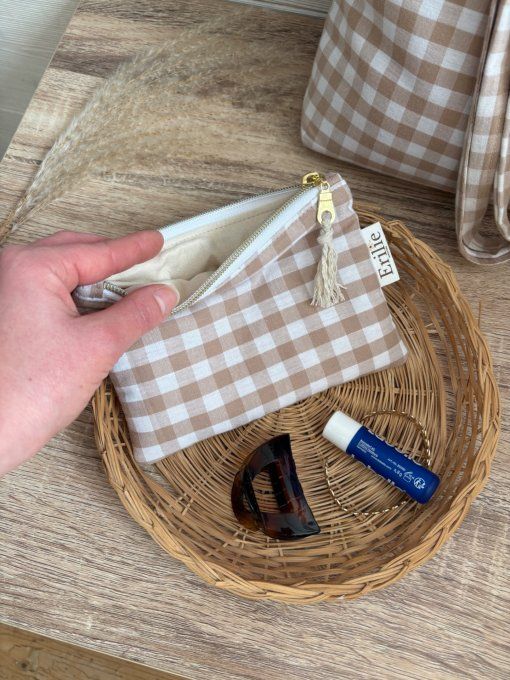 Petite pochette plate