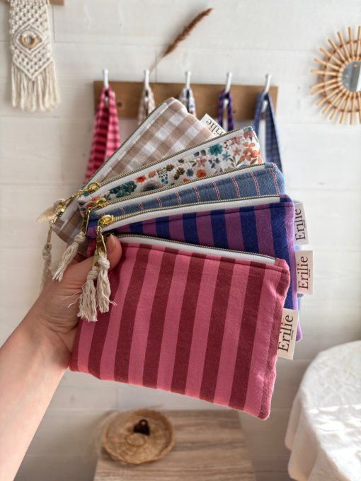 Petite pochette plate