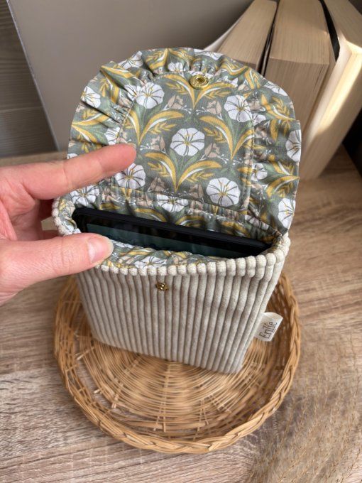 Pochette liseuse écru