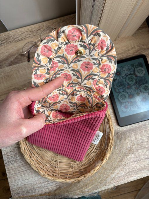 Pochette liseuse framboise