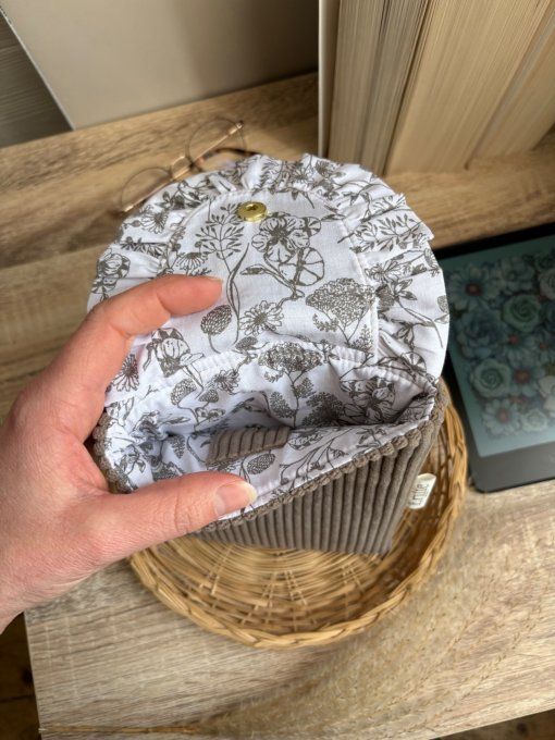 Pochette liseuse taupe