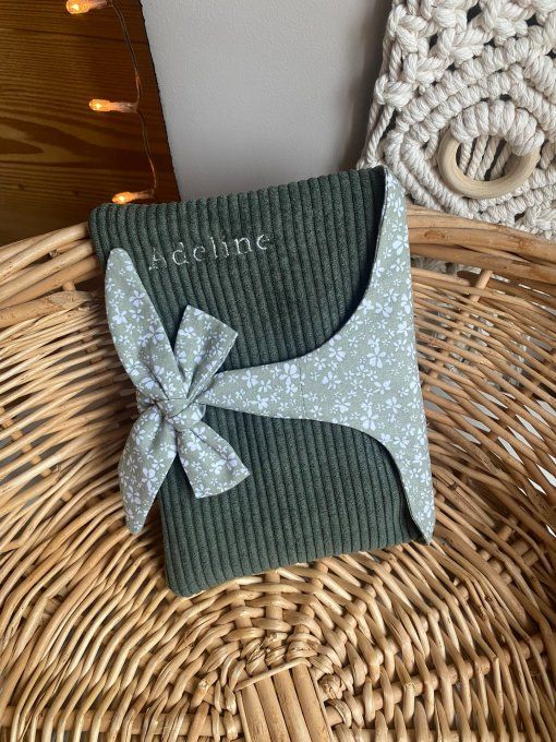 Pochette Kaki fleurs vert pâle