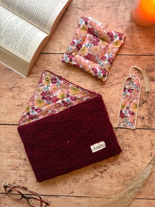Box Book Club bouclette bordeaux