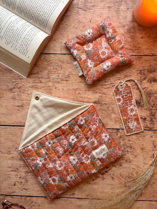 Box Book Club fleurs orange