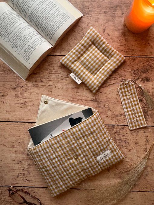 Box Book Club vichy ocre