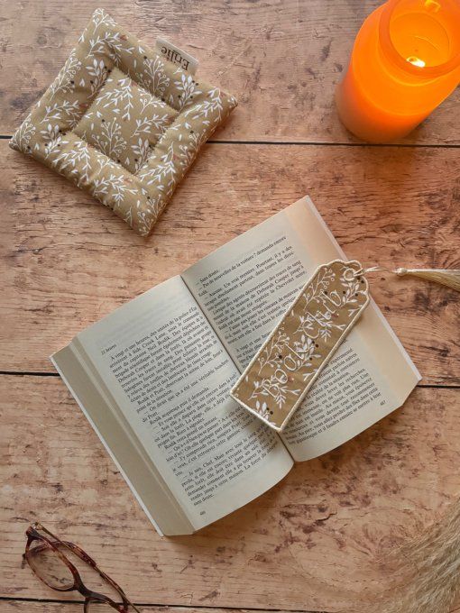 Box Book Club motif raggy noisette