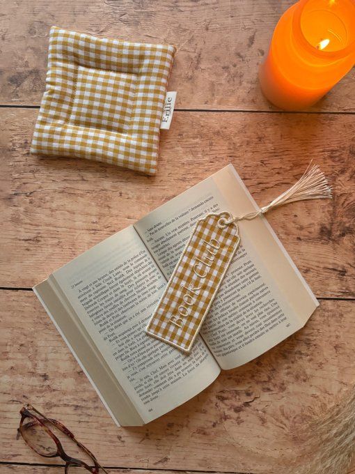 Box Book Club vichy ocre