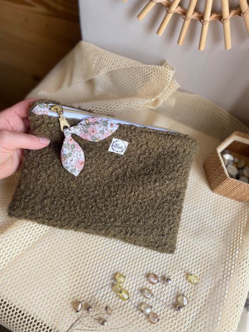 Trousse bouclette kaki
